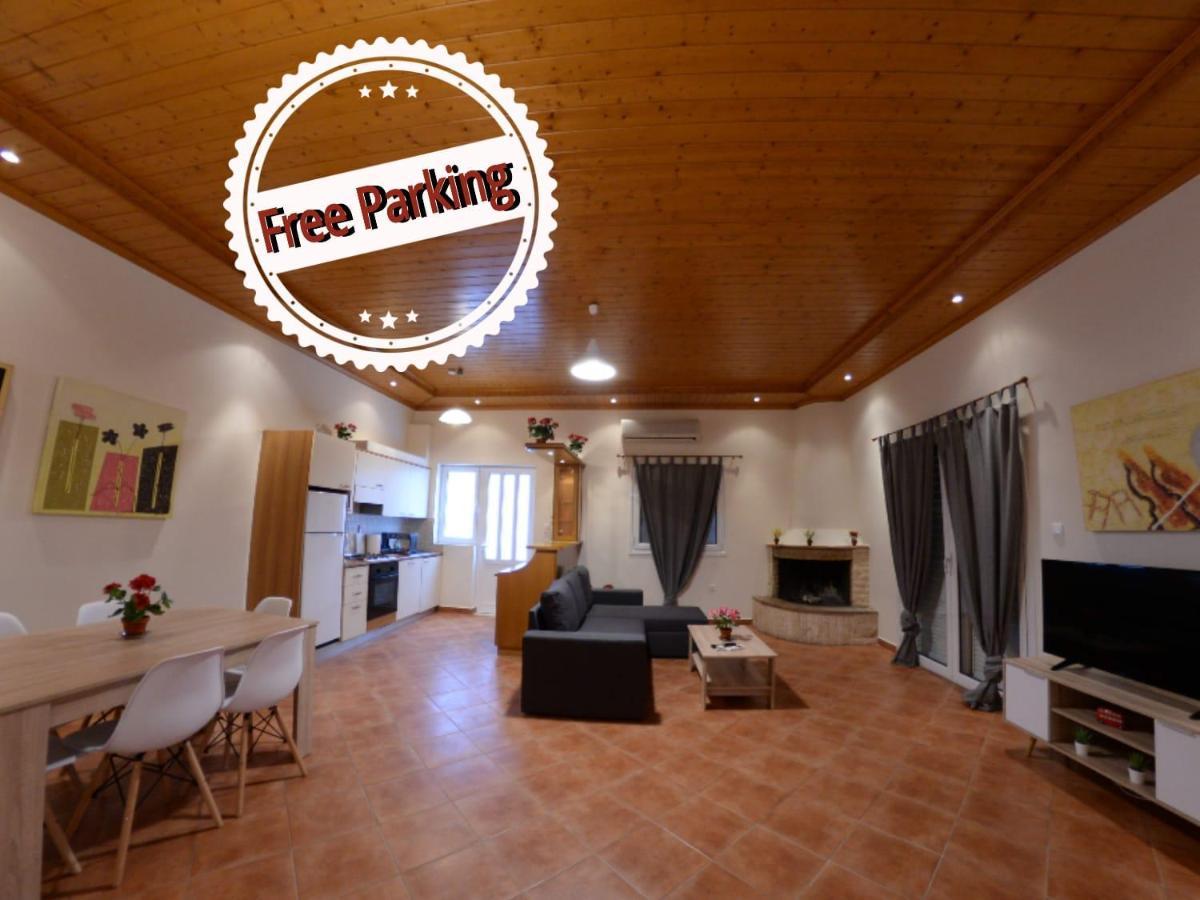 Patras Cozy Lodge Екстер'єр фото