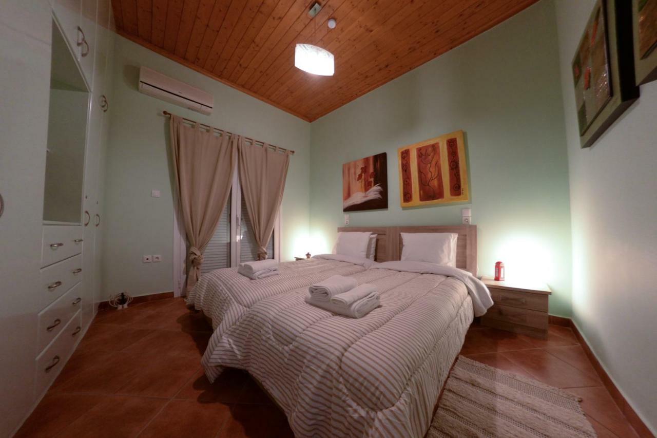 Patras Cozy Lodge Екстер'єр фото
